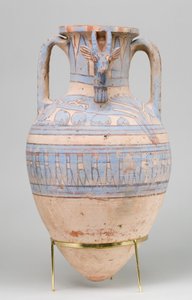 إبكس أمفورا مطلية باللون الأزرق من Malqata ، c.1390-1353 قبل الميلاد (الفخار ، زلة كريم بيضاء ، طلاء)