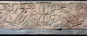 تفاصيل من موطئ القدم الاحتفالي لتوت عنخ آمون (c.1370-52 قبل الميلاد) المملكة الجديدة (الخشب)