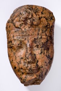 رأس الملك أمنحتب الثالث ، 1390-1352 ق بواسطة الأسرة الثامنة عشر المصرية