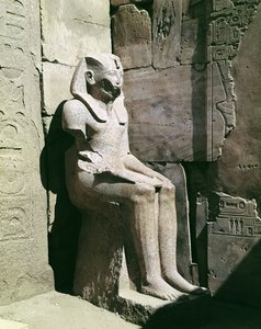 تمثال لتحتمس الثالث (حوالي 1490-39 قبل الميلاد) المملكة الحديثة (جرانيت)