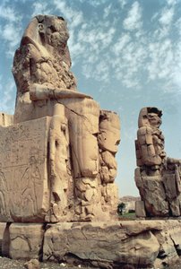 تمثال ممنون ، تماثيل أمنحتب الثالث ، 1375-1358 قبل الميلاد