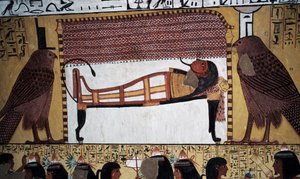  بواسطة الأسرة الثامنة عشر المصرية
