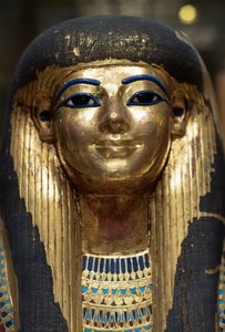 قناع وفاة تجويا، من مقبرة يويا وتجويا، وادي الملوك، مصر، الحضارة المصرية، المملكة الحديثة، الأسرة الثامنة عشرة بواسطة الأسرة الثامنة عشر المصرية