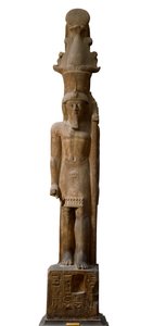 الآثار المصرية: تمثال للفرعون سيثي الثاني (سيتي أو سيتي) (1200-1194 قبل الميلاد) من الأسرة التاسعة عشر باللون الوردي ، ويحمل صولجانًا عليه رمز الإله آمون ديم. 465 سم. المتحف المصري بتورينو. بواسطة الأسرة المصرية التاسعة عشرة