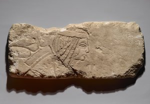 إغاثة امرأة ، ربما من تل العمارنة ، المملكة الحديثة ، c.1353-1336 قبل الميلاد (الحجر الجيري)