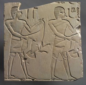 النبي والقسيم الكاهن مع قرابين الإوز الحي ، حوالي 667-647 ق بواسطة الأسرة المصرية السادسة والعشرون