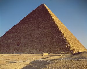 هرم خوفو الكبير (حوالي 2551-2528 قبل الميلاد) المملكة القديمة
