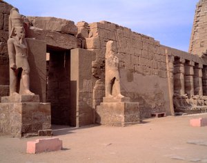 الآثار المصرية: منظر لمعبد الكرنك. مصر بواسطة مصري مصري