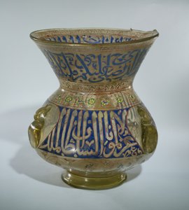 مشكاة باسم الملك الناصو محمد ، 1300-1340 (زجاج بالمينا)