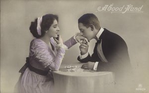 يد جيدة بواسطة مصور انجليزى