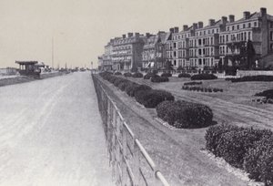 الشاطئ ، القصور (صورة b / w) بواسطة مصور انجليزى