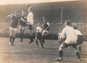 بولتون واندررز ضد وست هام يونايتد ، نهائي كأس الاتحاد الإنجليزي ، 28 أبريل 1923 بواسطة مصور انجليزى