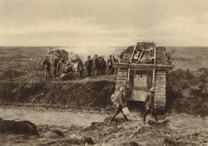 British tank squadron passing artillery positions at Graincourt on their way to attack Bourlon Wood, Battle of Cambrai, France, World War I, November 1917 (b/w photo) بواسطة مصور انجليزى