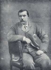 Dr A Conan Doyle (b/w photo) بواسطة مصور انجليزى