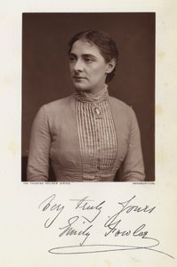 Emily Fowler (b/w photo) بواسطة مصور انجليزى