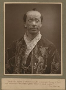 جورج غروسميث مثل Ko-Ko في The Mikado بواسطة مصور انجليزى