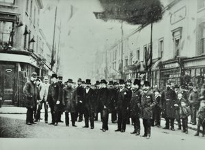 شارع هير: افتتاح العبارة ولويتش ، 1889 بواسطة مصور انجليزى