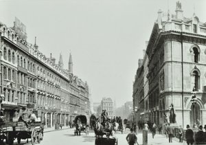 جسر هولبورن ، باتجاه الشرق ، مدينة لندن ، 1875 بواسطة مصور انجليزى