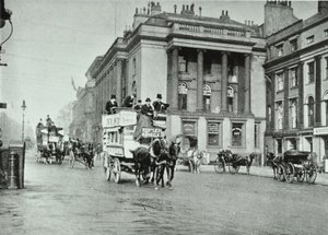 حافلات الخيول في مكان واترلو 1895 بواسطة مصور انجليزى