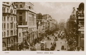 Kingsway ، لندن بواسطة مصور انجليزى