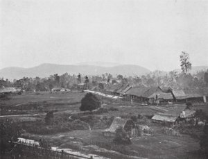 كوالالمبور في عام 1884 ، موقع المكاتب الحكومية الحالية (صورة بالأبيض والأسود) بواسطة مصور انجليزى