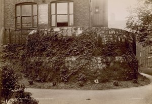 حائط لندن بواسطة مصور انجليزى