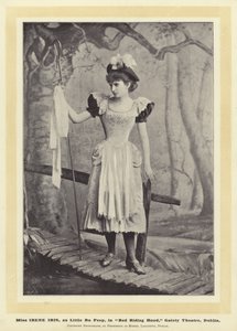 الآنسة إيرين إيريس ، مثل Little Bo Peep ، في Red Riding Hood ، مسرح Gaiety ، دبلن بواسطة مصور انجليزى