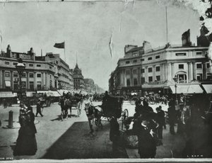 سيرك أكسفورد ، وستمنستر إل بي: النظر شرقاً ، 1895 بواسطة مصور انجليزى