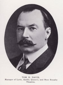 Prominent Men of London: Tom B Davis (b/w photo) بواسطة مصور انجليزى
