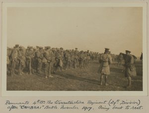 بقايا 4th. بن. فوج رسيسترشاير (الفرقة 29) بعد معركة "كامبري" ، نوفمبر 1917 ، العودة للراحة بواسطة مصور انجليزى
