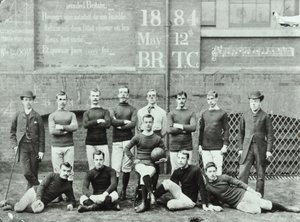 مدرسة Rosendale Road School: فريق كرة القدم ، 1884 بواسطة مصور انجليزى
