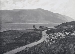 اسكتلندا: بحيرة لوخ (b / w photo) بواسطة مصور انجليزى
