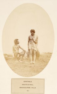 Sonthals ، Aboriginal ، Bhaugulpore Hills ، من The People of India ، بقلم J. Forbes Watson ، تم نشره عام 1868 (طبعة زخرفية) بواسطة مصور انجليزى
