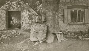 The Blowing Stone ، أوفينجتون بواسطة مصور انجليزى