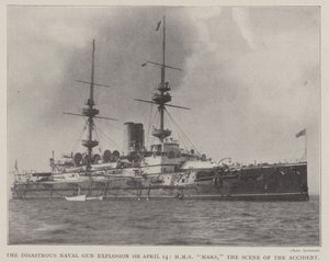 الانفجار الكارثي للبنادق البحرية في 14 أبريل ، HMS Mars ، مشهد الحادث بواسطة مصور انجليزى
