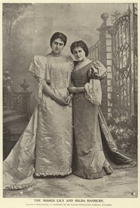 The Misses Lily and Hilda Hanbury بواسطة مصور انجليزى