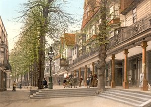 ال Pantiles في Tunbridge Wells ، 1890-1900 بواسطة مصور انجليزى