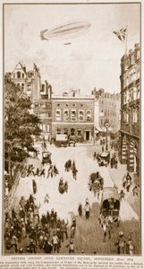 المنطاد البريطاني فوق ساحة ليستر ، 22 سبتمبر 1914 ، 1914-1919 بواسطة مدرسة اللغة الإنجليزية