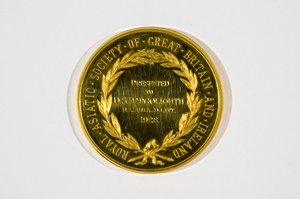 وسام John Pinches Medalists Ltd. ، 1928 (ذهبي) (مقابل 403548) بواسطة مدرسة اللغة الإنجليزية