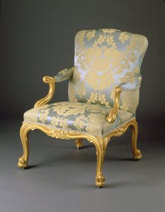واحد من مجموعة من أربعة كراسي جورج الثالث ، c.1765 (الخشب المذهبي والمفروشات) بواسطة مدرسة اللغة الإنجليزية