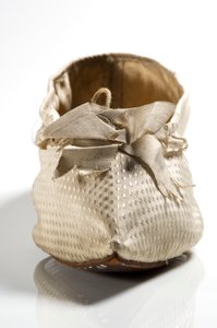 Shoe بواسطة مدرسة اللغة الإنجليزية