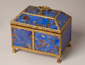 علبة شاي (مينا)
