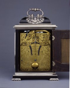 The Barnard Tompion، Tompion and Banger، London، No. 460، Stracket Clock، c.1708 بواسطة مدرسة اللغة الإنجليزية