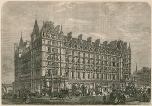 فندق و محطة سكة حديد Charing-Cross بواسطة مدرسة اللغة الإنجليزية