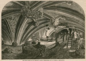 القبو تحت كنيسة St Stephens Chapel القديمة ، وستمنستر ، الآن في طريق الترميم بواسطة مدرسة اللغة الإنجليزية