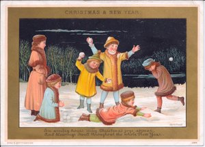Victorian Christmas and New Year card of children playing in the snow and throwing snowballs, c.1880 (colour litho) بواسطة مدرسة اللغة الإنجليزية