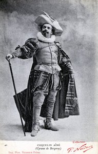 كونستانت كوكلين المعروف أيضًا باسم شيخ كوكلين (1841 - 1909) في زي Cyrano de Bergerac (الصورة) بواسطة Etienne Neurdein