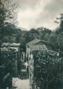 الشارع الضيق ، كابري ، إيطاليا ، 1927 بواسطة يوجين بوبيل