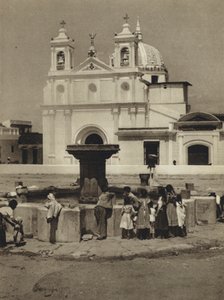 Guatemala, Belen Church (b/w photo) بواسطة المصور الأوروبي