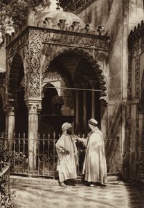 Oran, Mosque fountain (b/w photo) بواسطة المصور الأوروبي